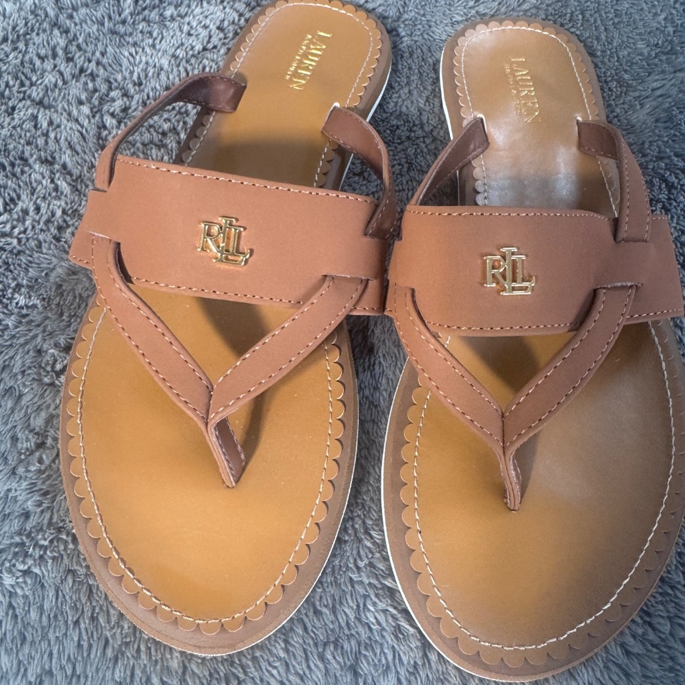 Lauren Ralph Lauren Sandals Brown Leather Thong Gold Logo Size 9 -  Classic Summ - Picture 11 of 11